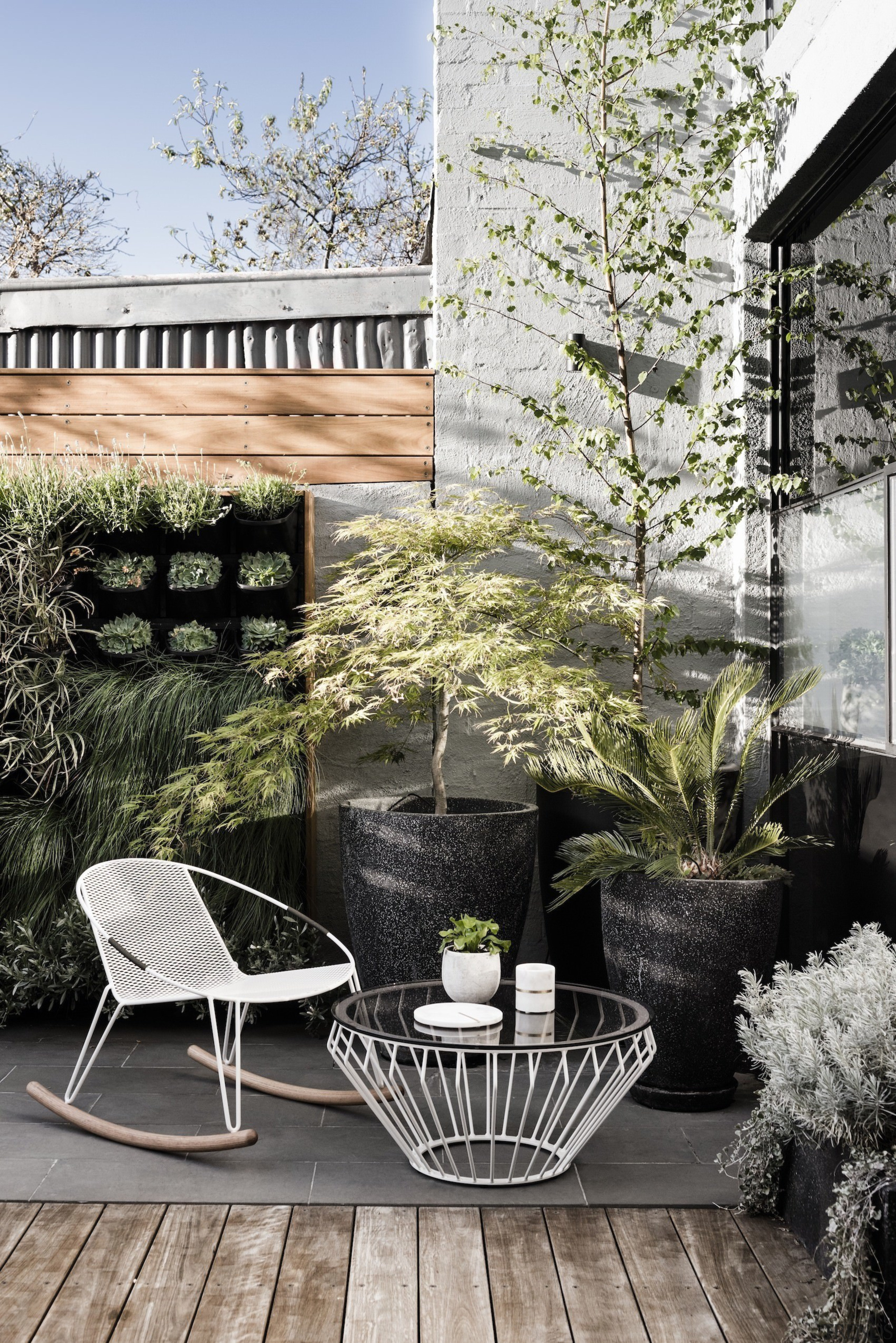 Architect: Technē Architecture + Interior DesignPhotography by architecture, backyard, chair, courtyard, furniture, home, house, interior design, outdoor furniture, outdoor structure, patio, table, gray, white, black