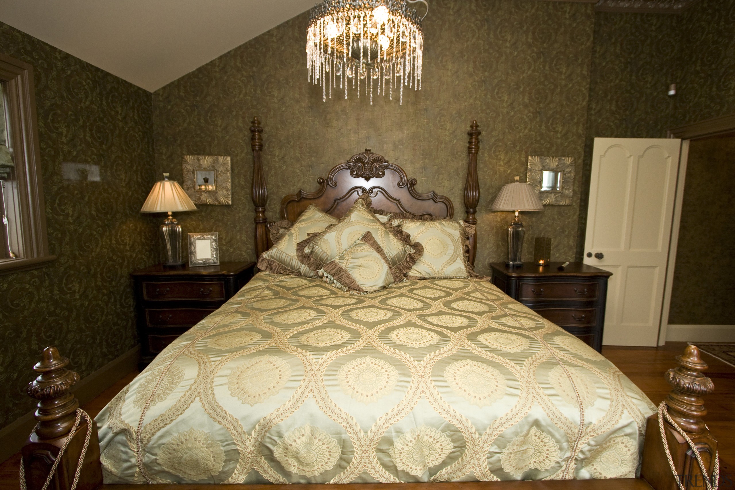 View of a bedroom with a Victorian-styled four-post bed, bed frame, bed sheet, bedding, bedroom, ceiling, furniture, home, interior design, property, room, suite, textile, wall, brown