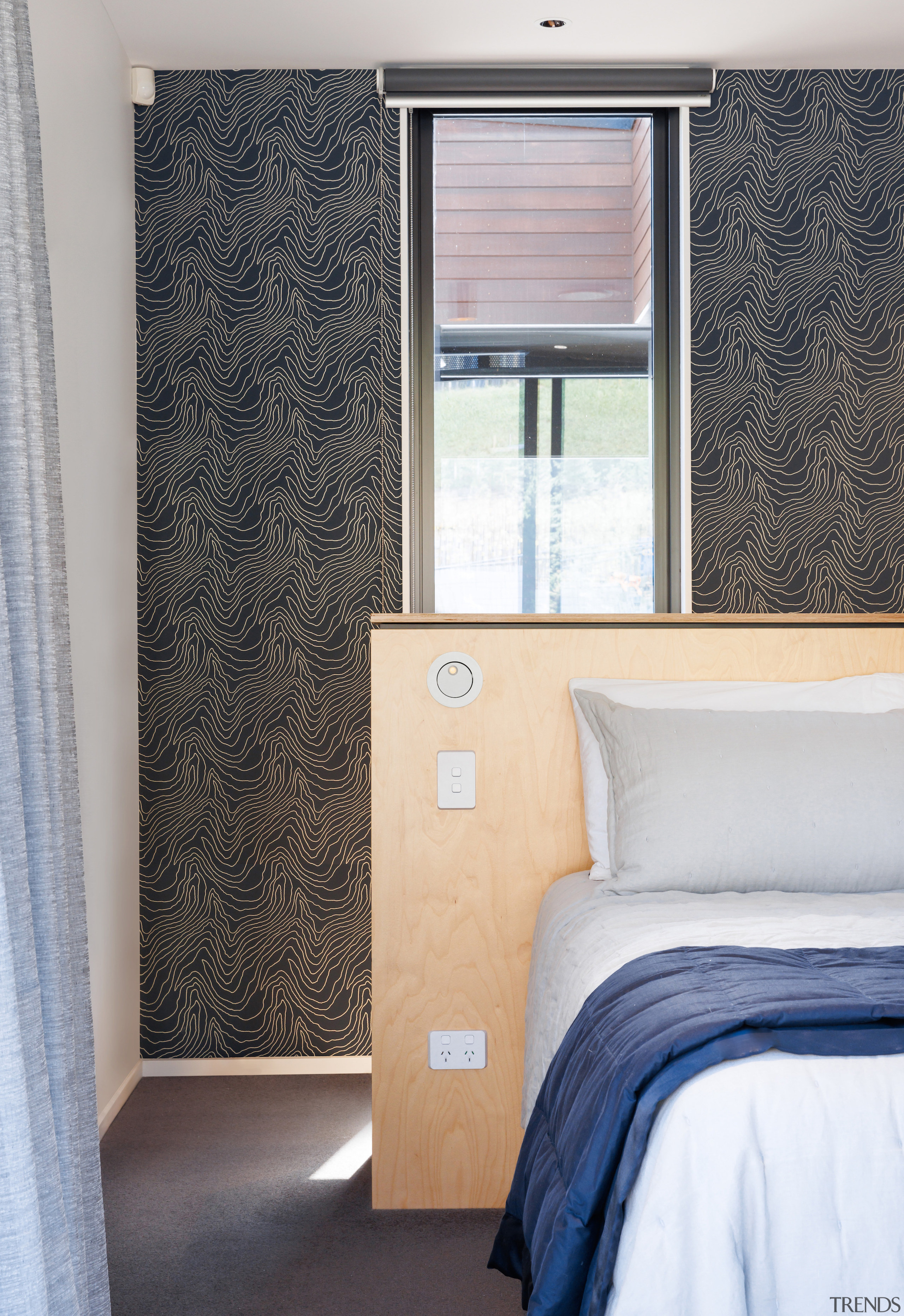 Master bedroom detail. - Connection, privacy and confidence 