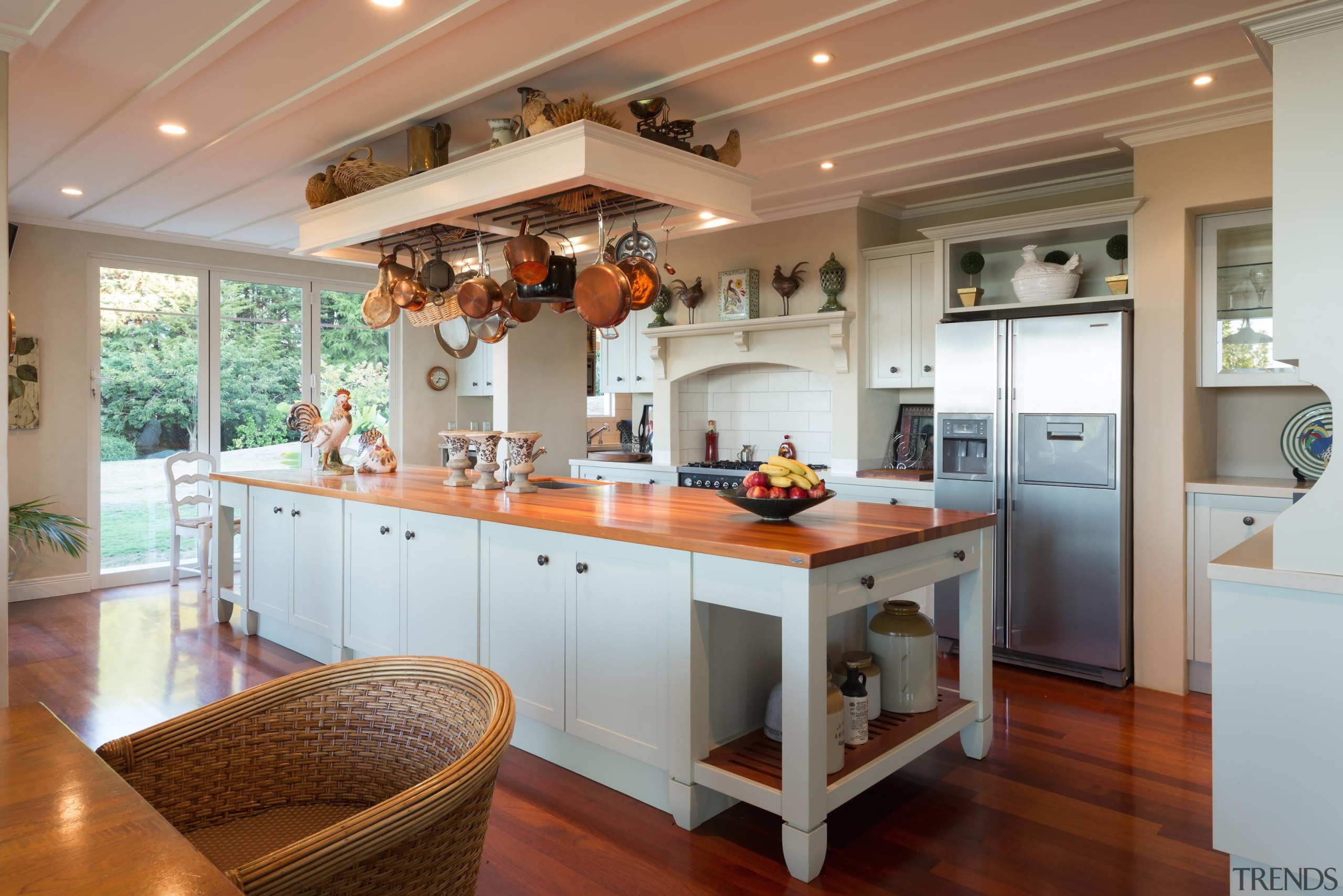 img1060.jpg - img1060.jpg - cabinetry | countertop | cabinetry, countertop, cuisine classique, interior design, kitchen, real estate, room, gray, brown