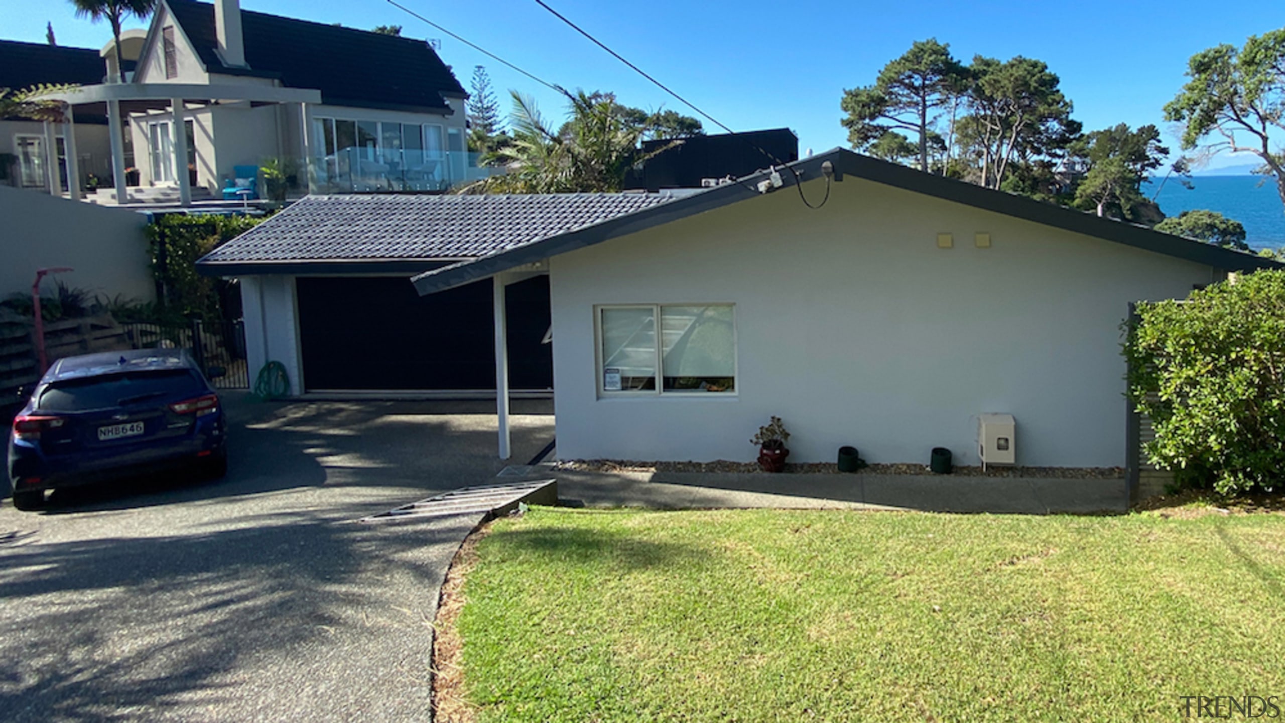 Closed off and boring – the street view 