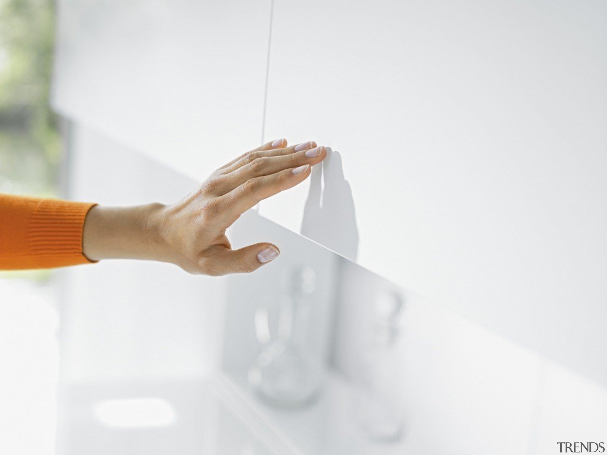 SERVO-DRIVE for AVENTOS - hand | product design hand, product design, white