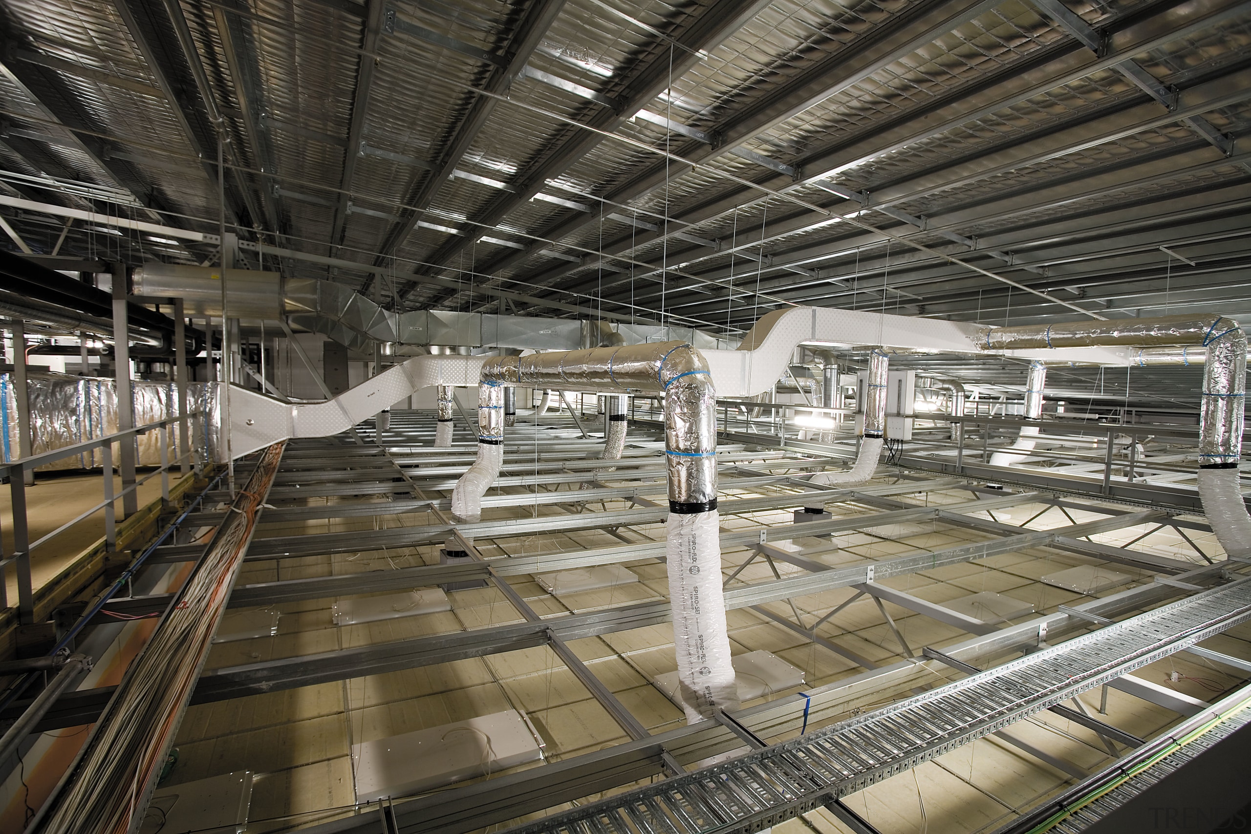 A view of the air conditioning system. - architecture, building, daylighting, metropolitan area, public transport, structure, track, train station, black, gray