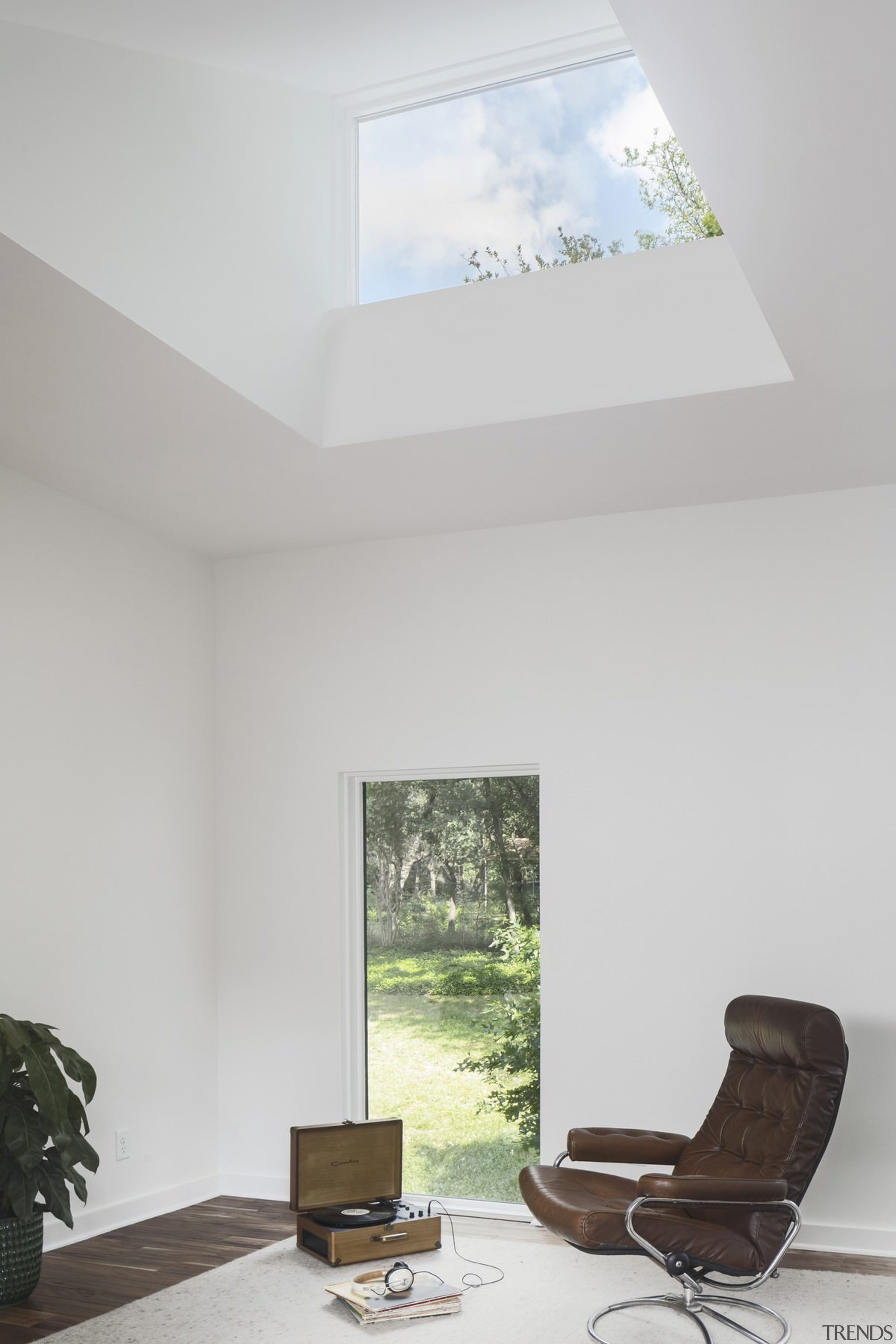 A clerestory window lights up this space - architecture, ceiling, daylighting, home, house, interior design, product design, window, gray