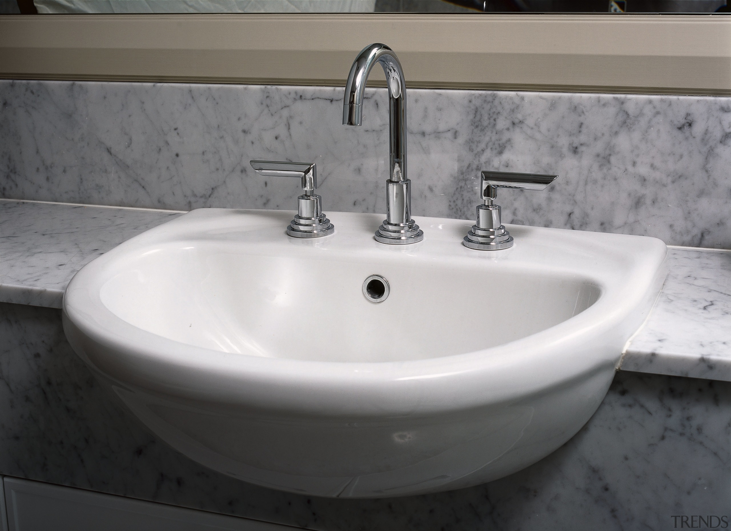 interior view and close up of the tap bathroom, bathroom sink, bathtub, bidet, ceramic, plumbing fixture, product design, sink, tap, gray, black