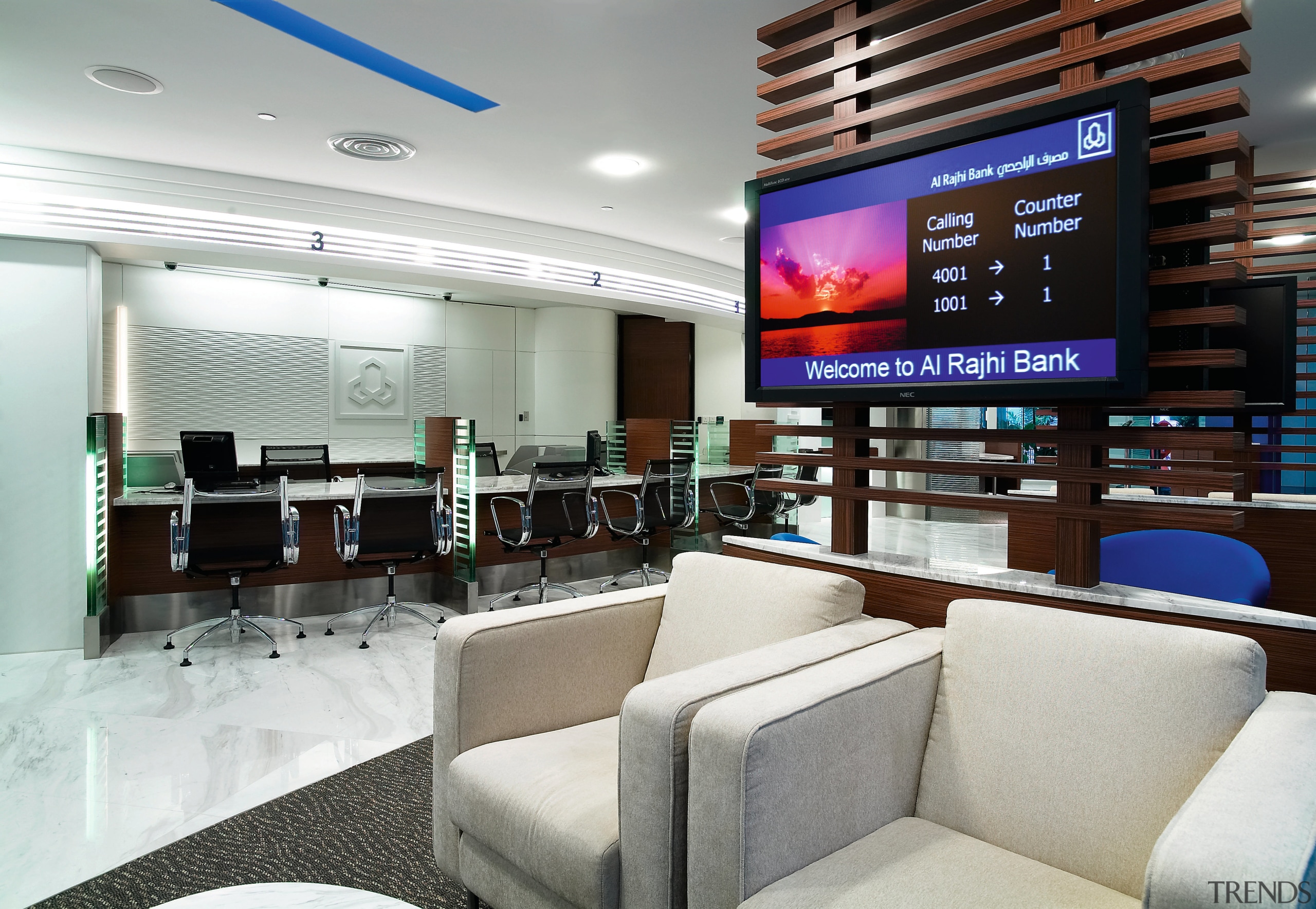 A view of the Al Rajhi Bank in interior design, lobby, white