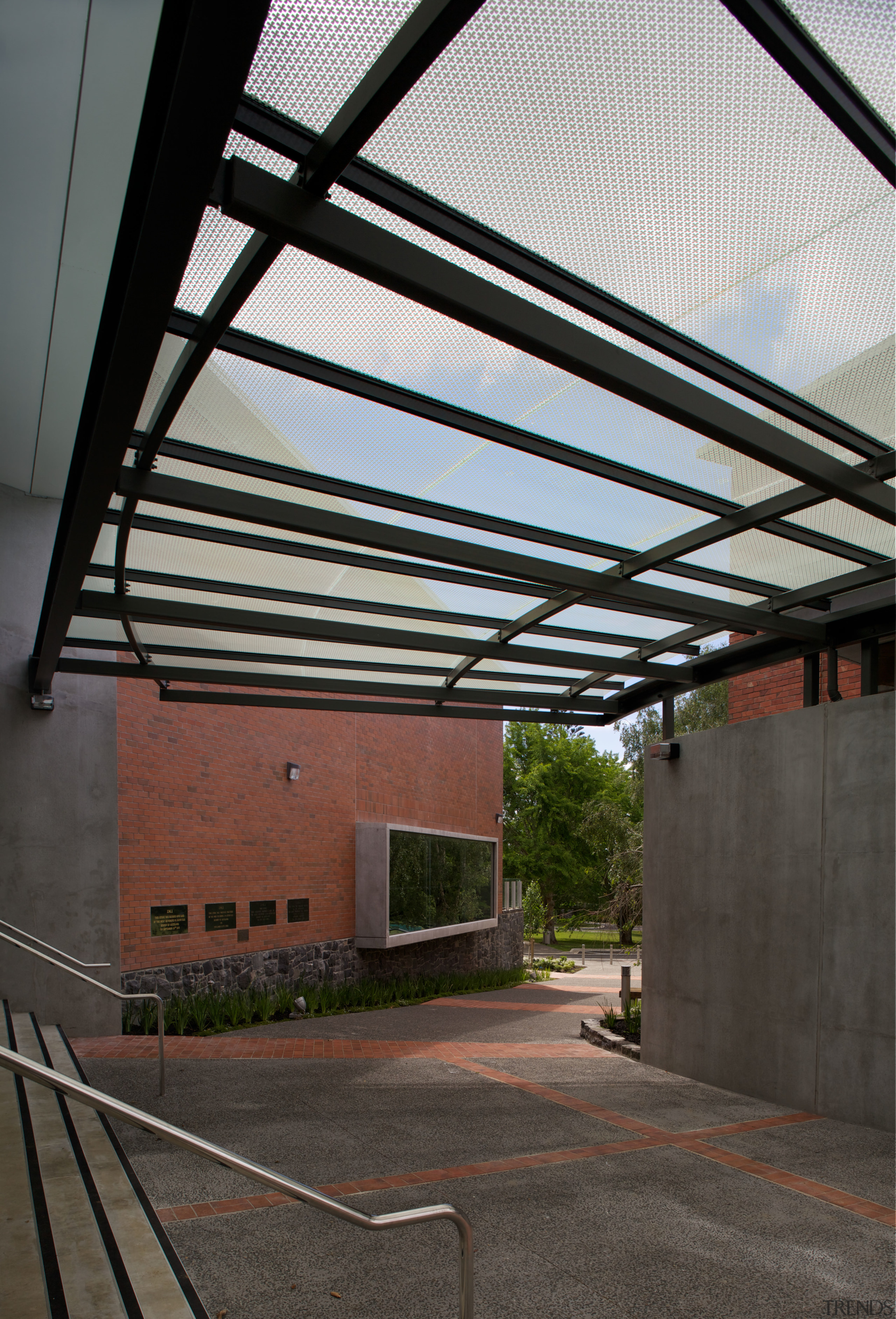The building framework, protruding stage and attached canopy architecture, daylighting, roof, structure, black, gray