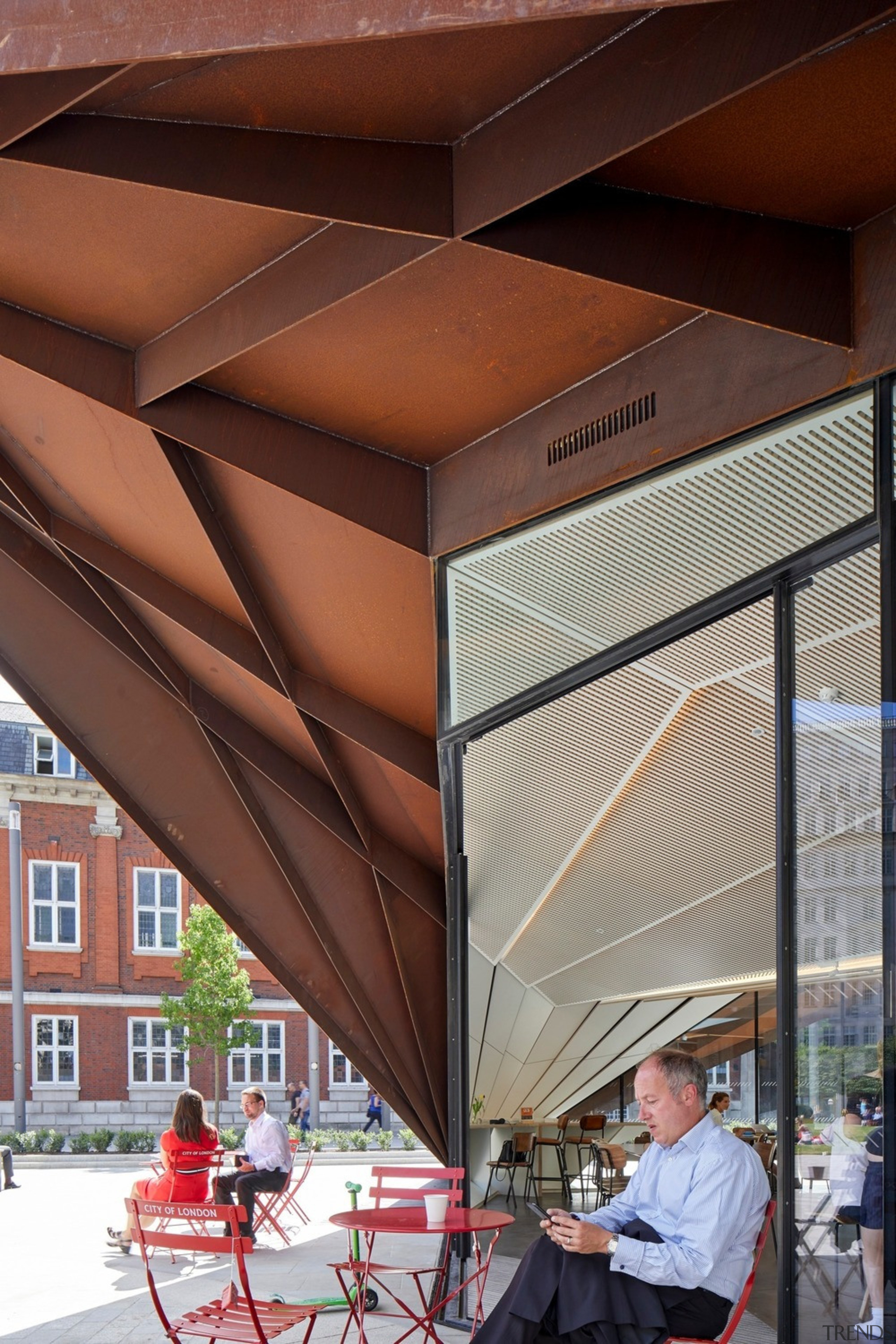 Roundabout5 - architecture | ceiling | daylighting | architecture, ceiling, daylighting, roof, structure, red