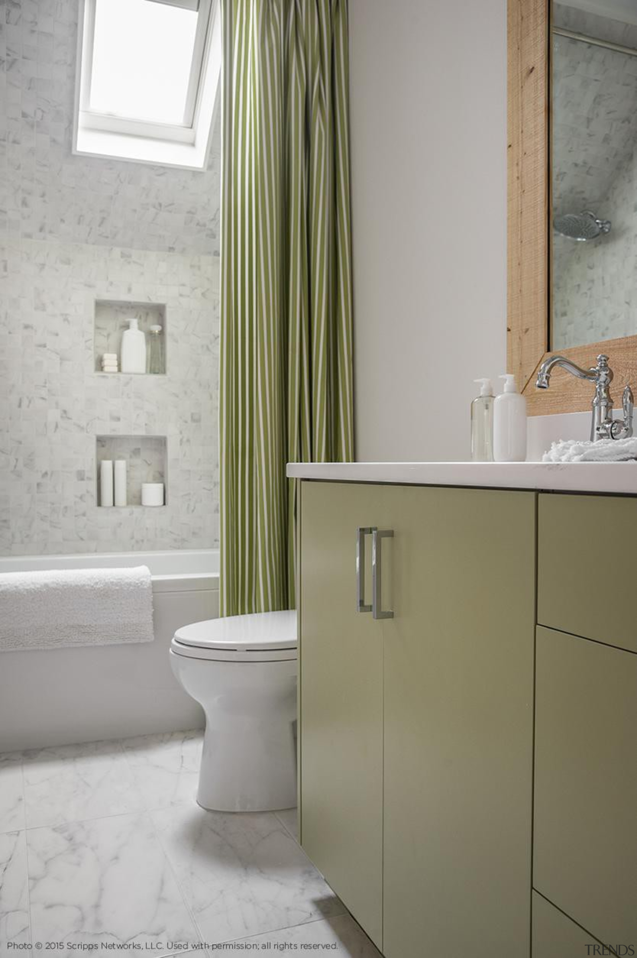 sh2015kidsbathroom01heroshotv copy.jpg - sh2015kidsbathroom01heroshotv_copy.jpg - bathroom | bathroom bathroom, bathroom accessory, bathroom cabinet, ceramic, floor, home, interior design, plumbing fixture, room, sink, tap, tile, window, gray