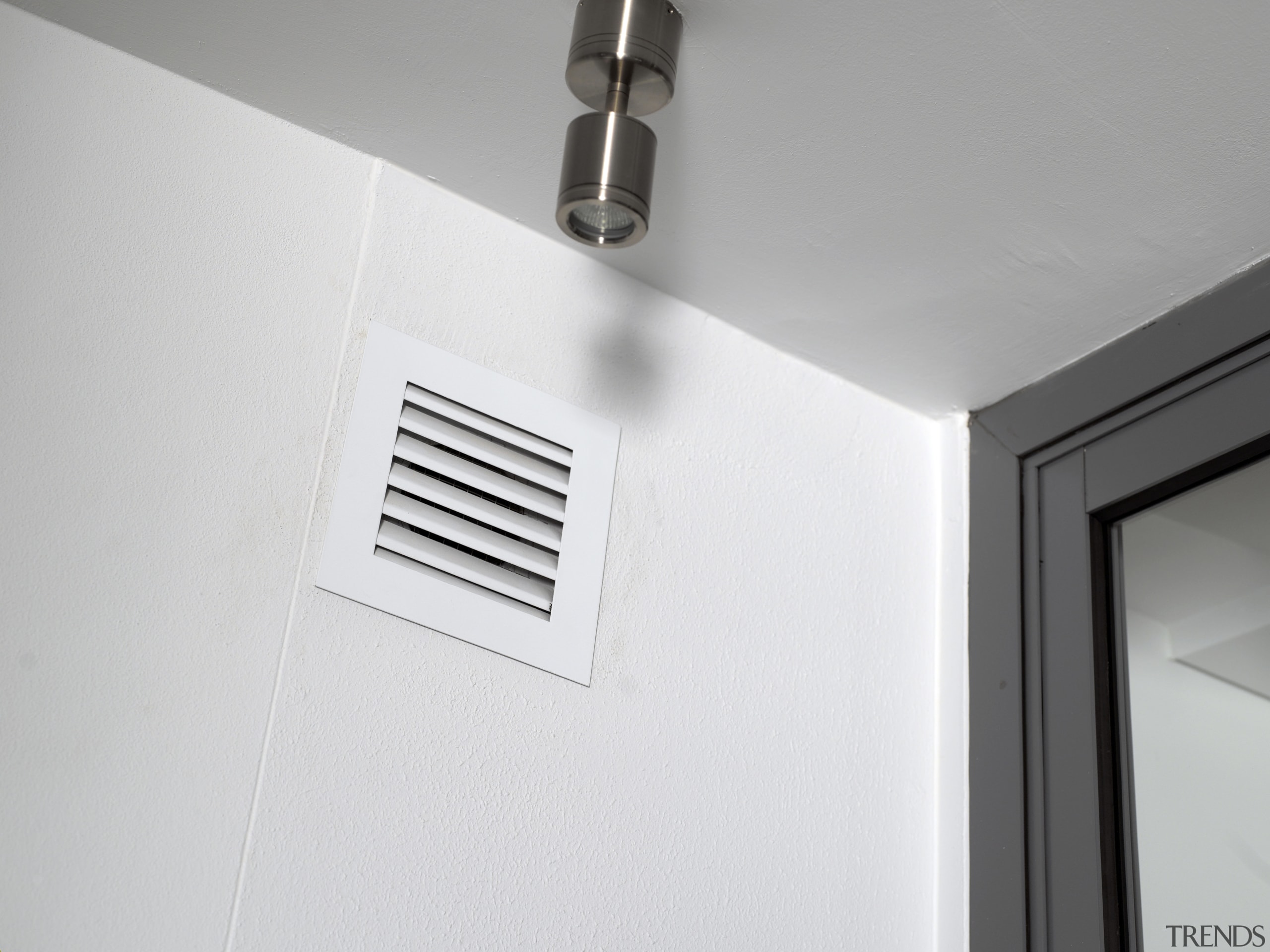 Image of the Real Flame ventilation which fire product, product design, tap, gray, white