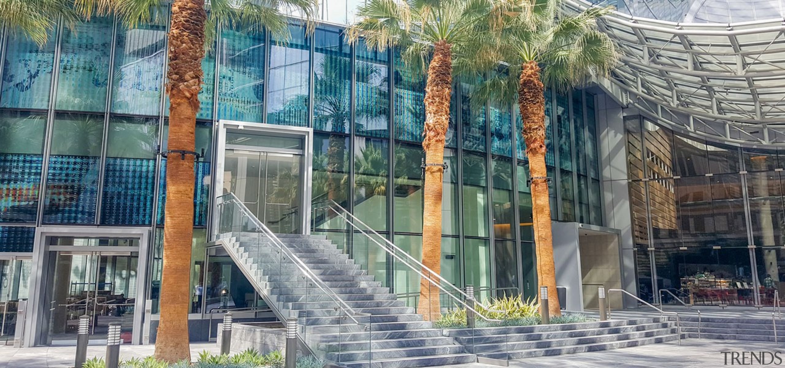 004 Incontinentalhotel - architecture | building | condominium architecture, building, condominium, facade, glass, house, mixed-use, plant, property, real estate, reinforced concrete, tree, urban design, wall, gray