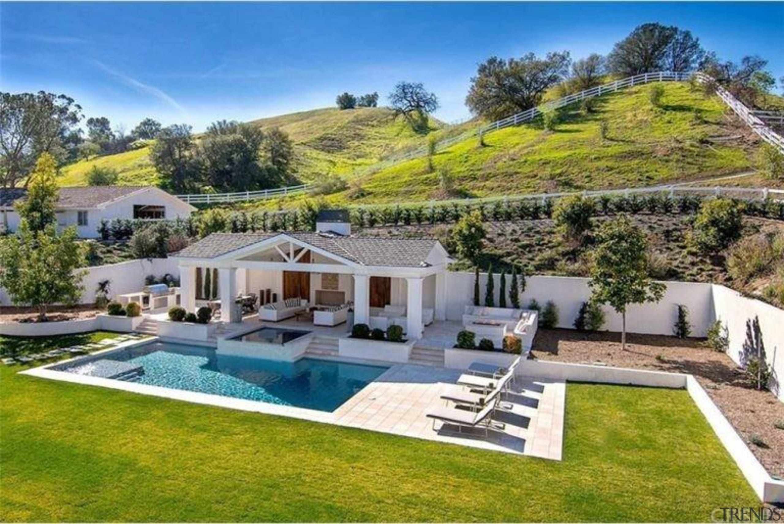 The Weeknd’s massive US$19.995 million mansion - The cottage, estate, home, house, mansion, property, real estate, residential area, swimming pool, villa, brown
