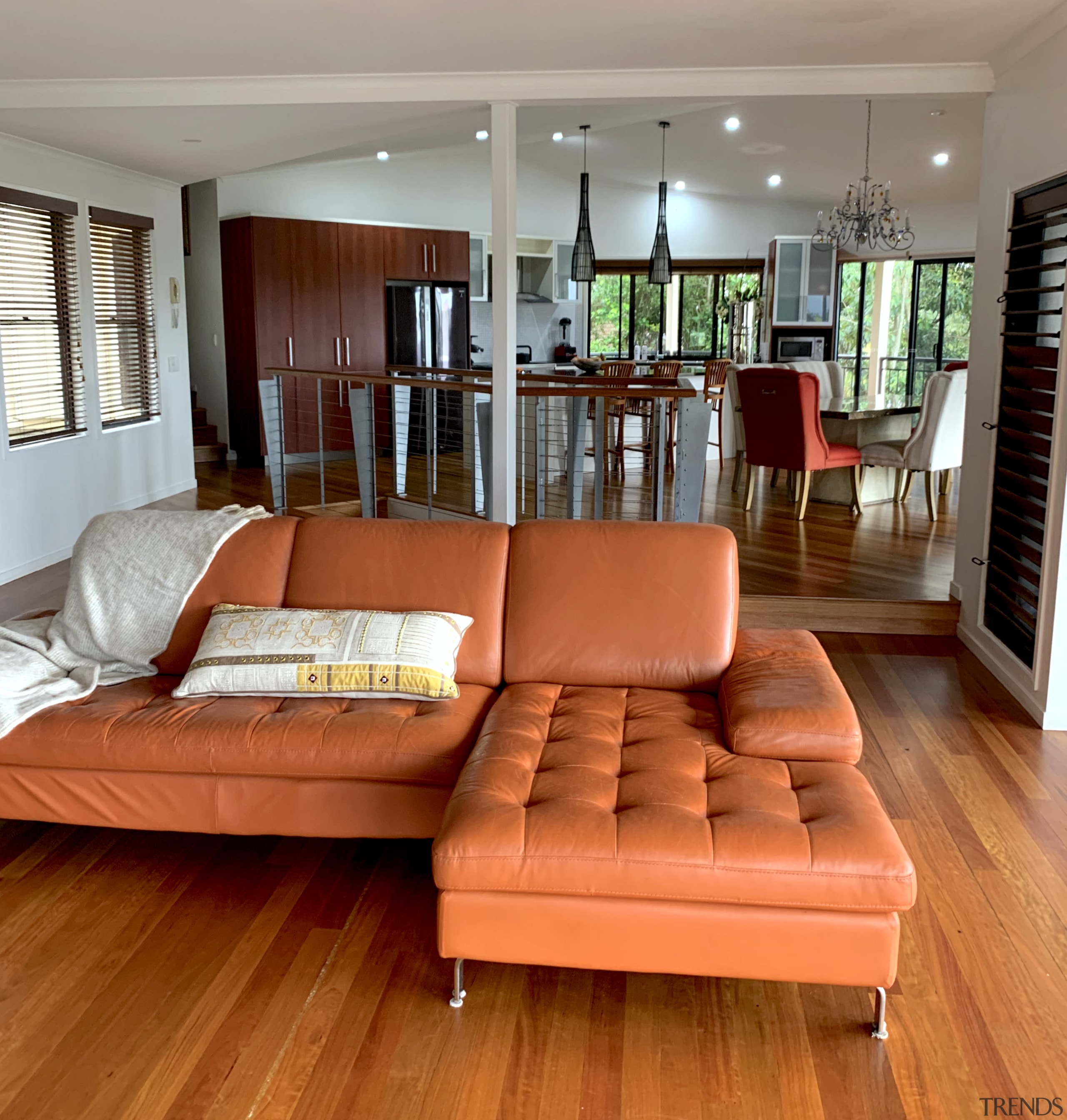 The living room before renovation. - Sea breeze 