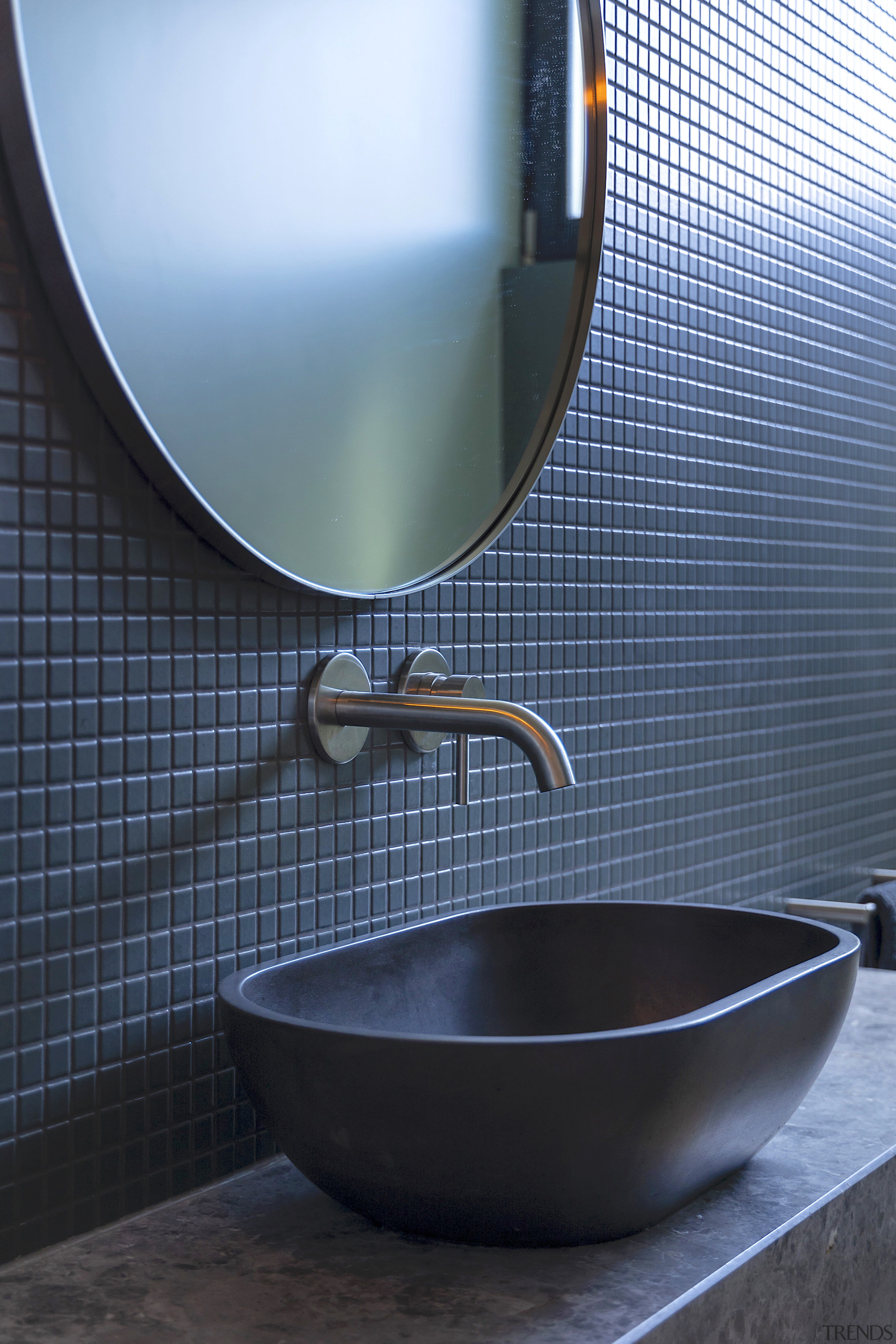 Table top basin and wall mounted pourer in 