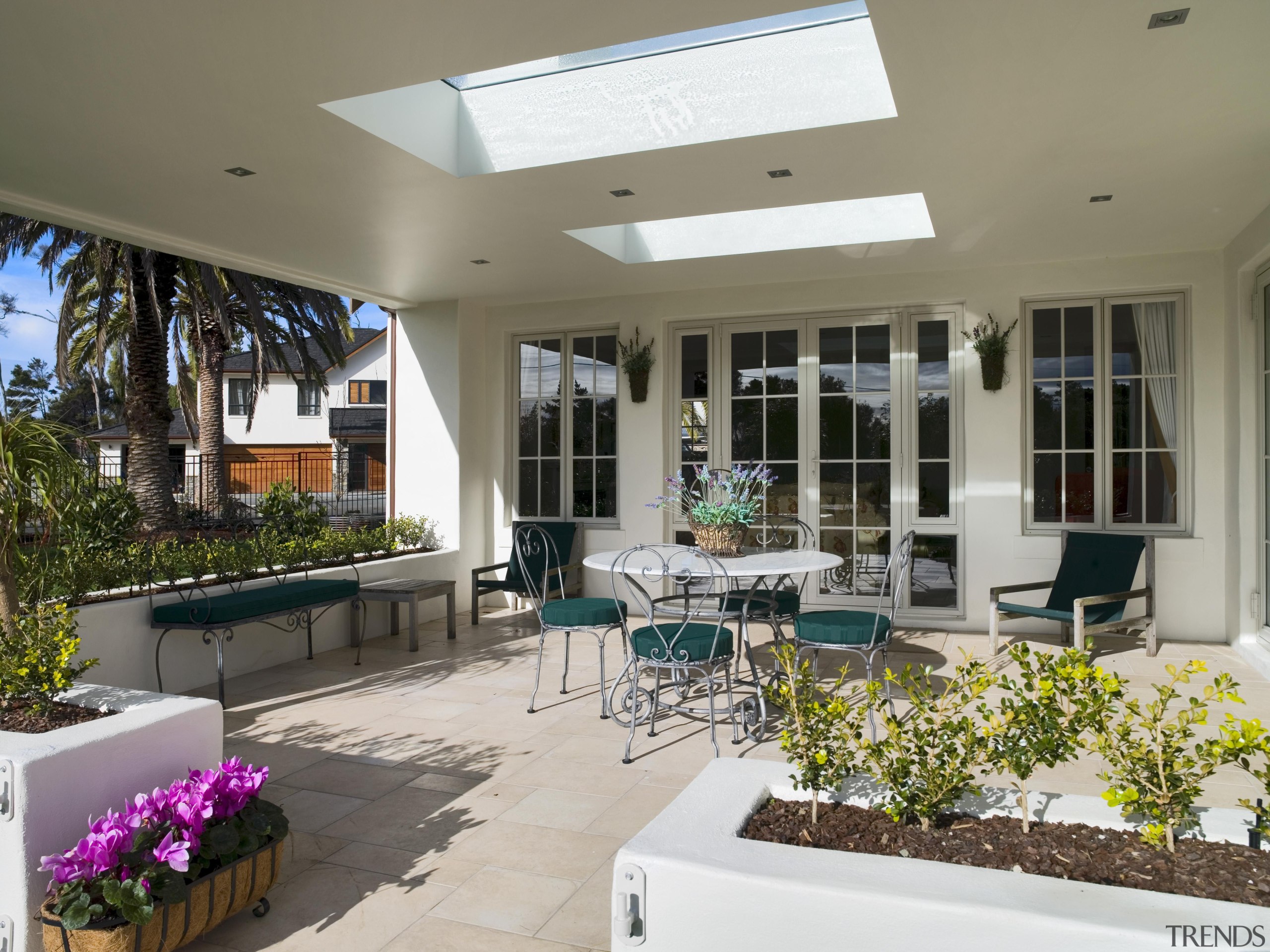 206thomas hunter 4 - Thomas_hunter_4 - apartment | apartment, courtyard, estate, home, house, interior design, living room, patio, property, real estate, window, gray