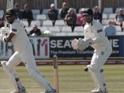 Haseeb Hameed v Durham