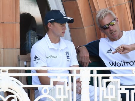 Joe Root, Peter Moores