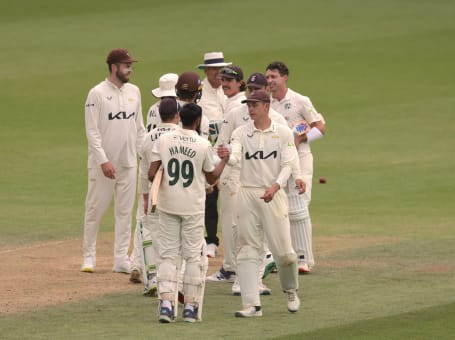 Haseeb Hameed and Will Young, Surrey Day Four