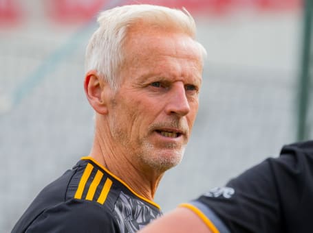 Peter Moores