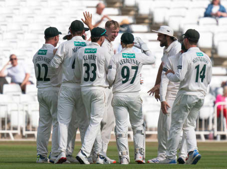Notts win celebrate