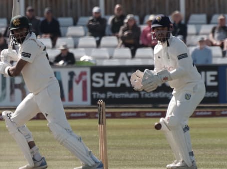 Haseeb Hameed v Durham