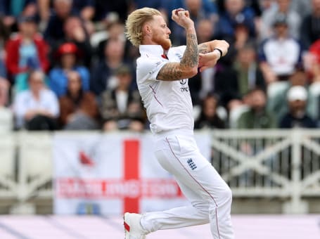 Ben Stokes bowling