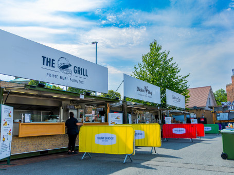 REFRESHMENTS & FACILITIES