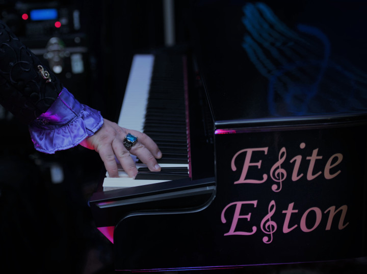ELITE ELTON - THE ELTON JOHN EXPERIENCE 