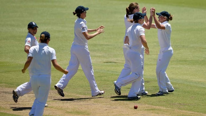 Womens Ashes