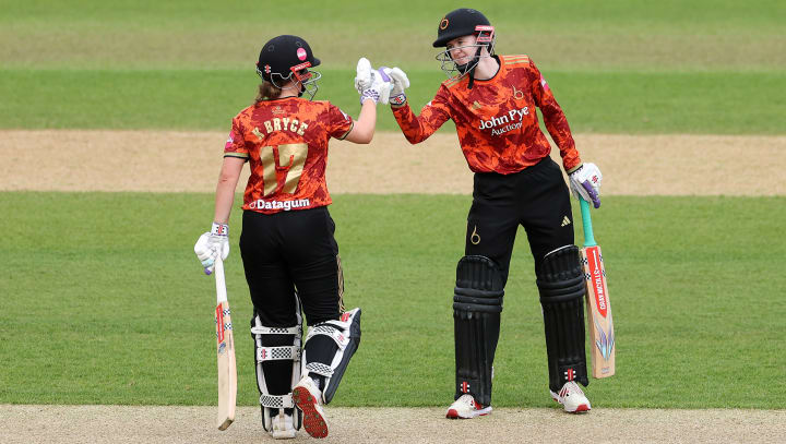 Bryce sisters T20