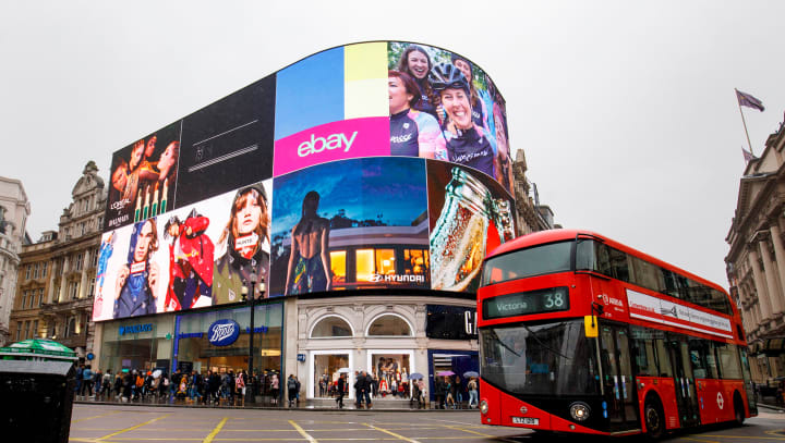 Piccadilly Circus