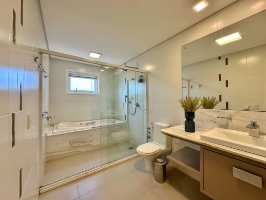Foto 4 de Casa em Condomínio no Playa Vista