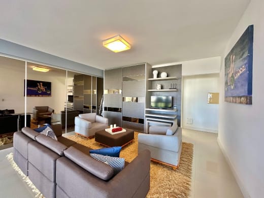 Foto 6 de Casa em Condomínio no Playa Vista