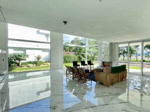Foto 4 de Casa em Condomínio no La Marina / Velas da Marina