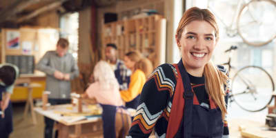 EURL ou SARL : différences et quelle forme juridique choisir