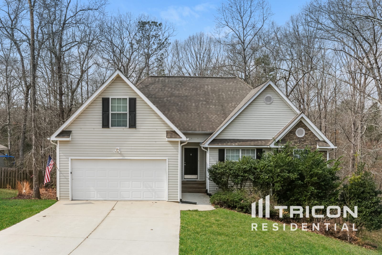 1025 Travitine Trail Loganville GA