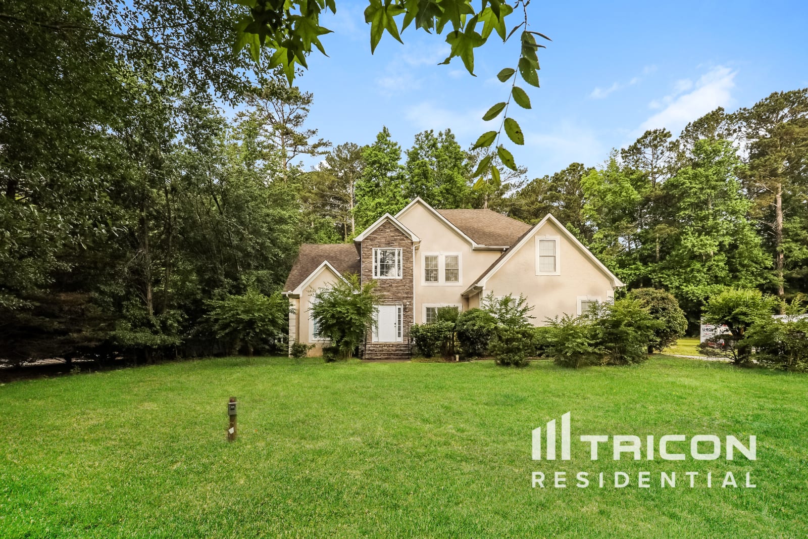 115 Redspire Ln Fayetteville GA