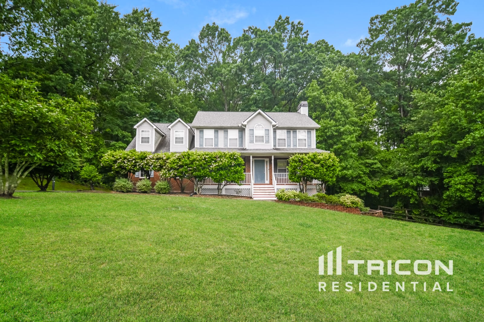 121 Crown Oaks Drive Stockbridge GA