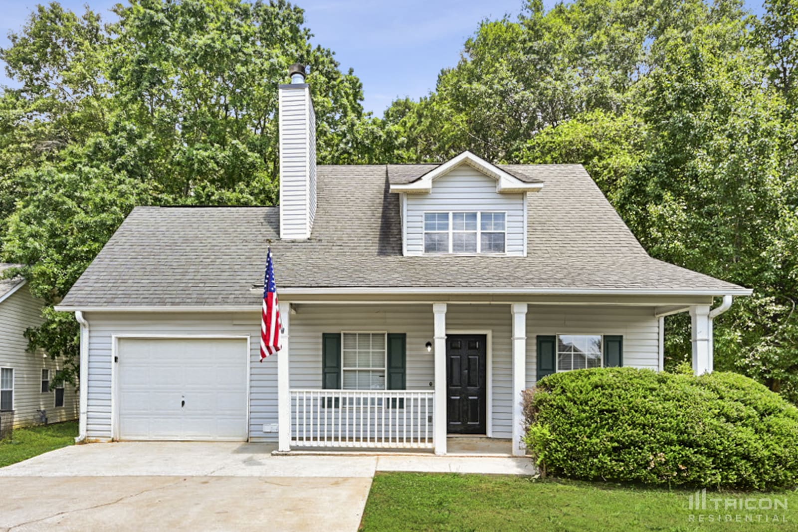 1318 N Hampton Drive Hampton GA