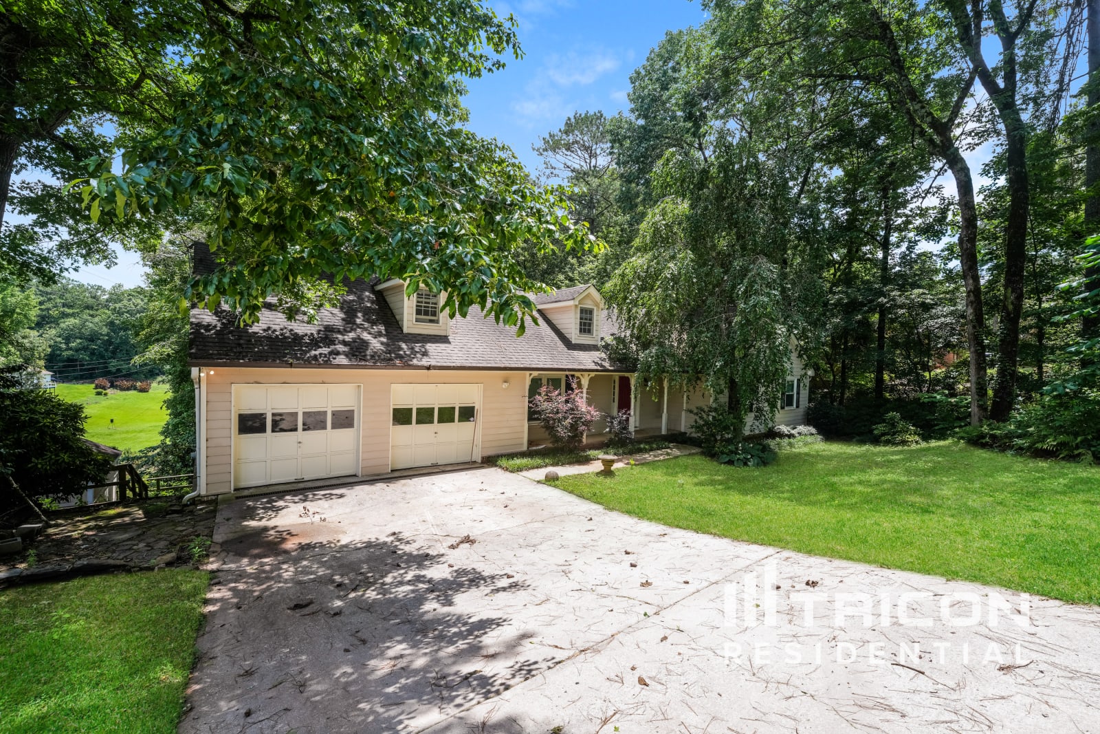 1366 Oleander Drive Sw Lilburn GA