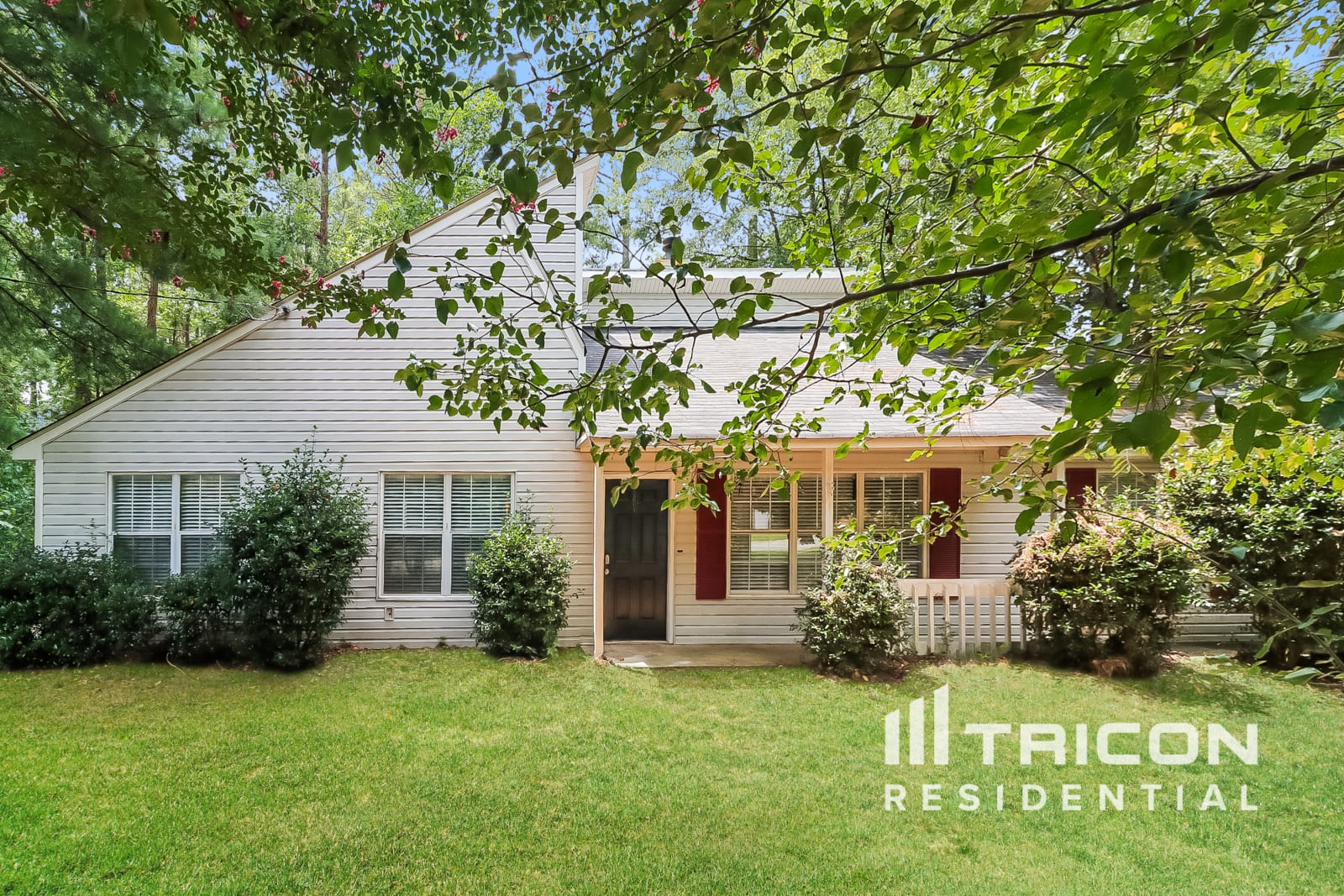 1459 Chaseway Circle Powder Springs GA