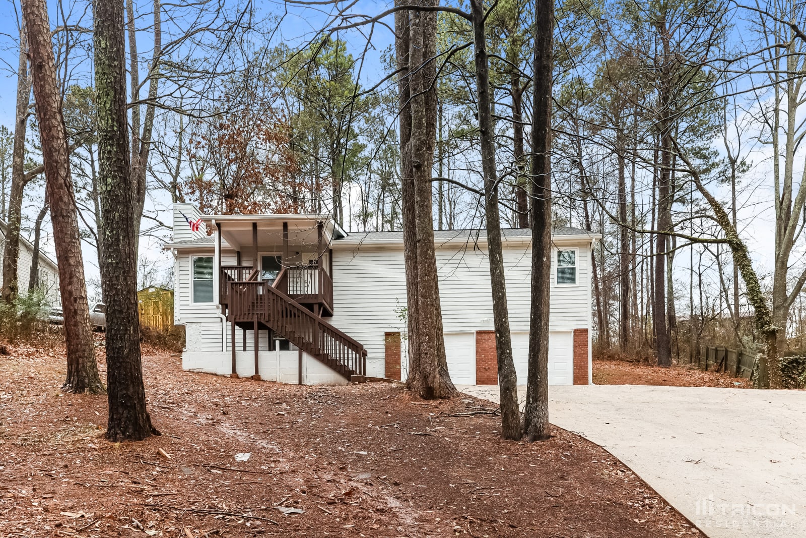 180 Paces Lakes Drive Dallas GA