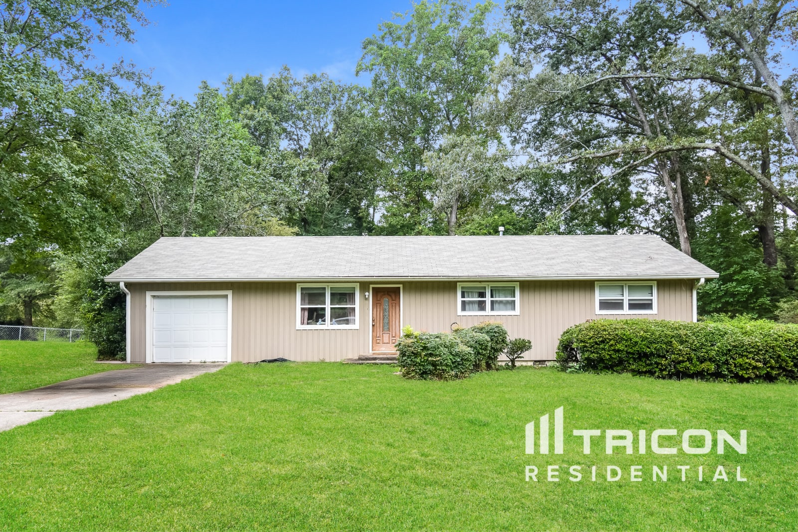 1886 Harmony Rd Powder Springs GA