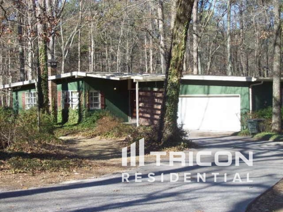 2087 Meadowbrook Drive SW Conyers GA