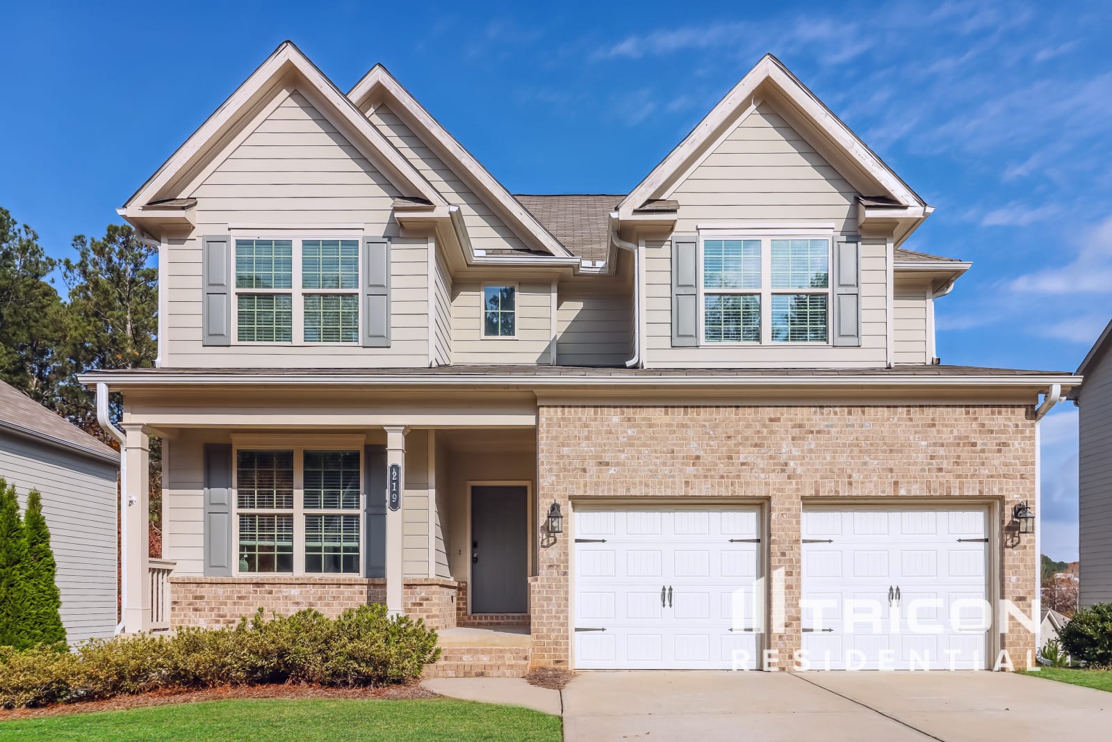 219 Margrave Dr Holly Springs GA