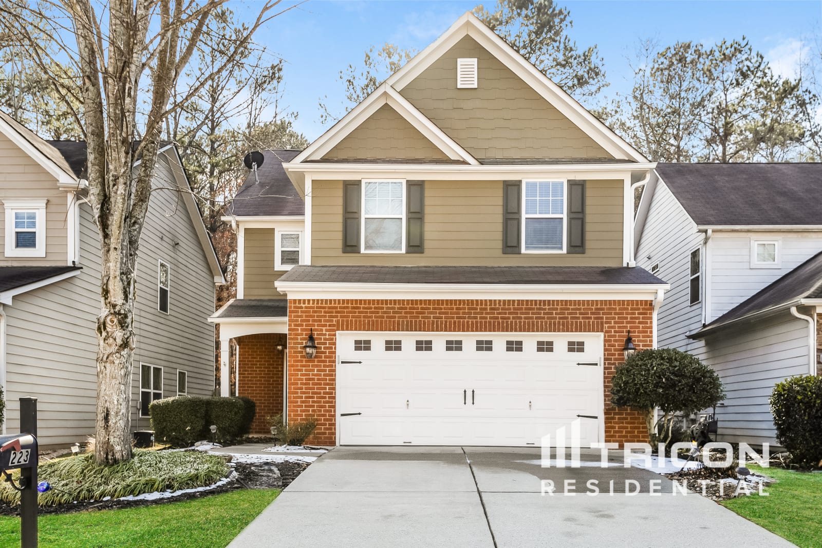 223 Brookhaven Court Acworth GA
