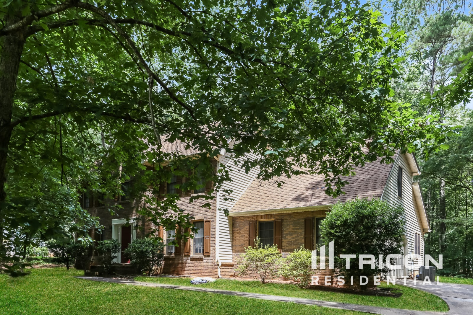 255 Mercedes Trail Fayetteville GA