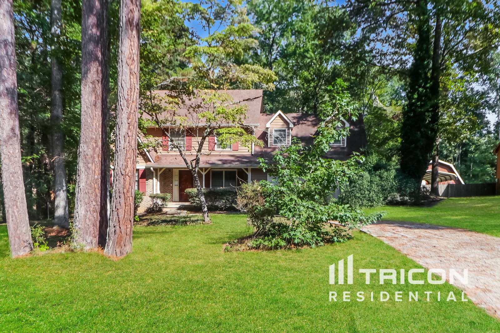 305 Woodsong Drive Fayetteville GA