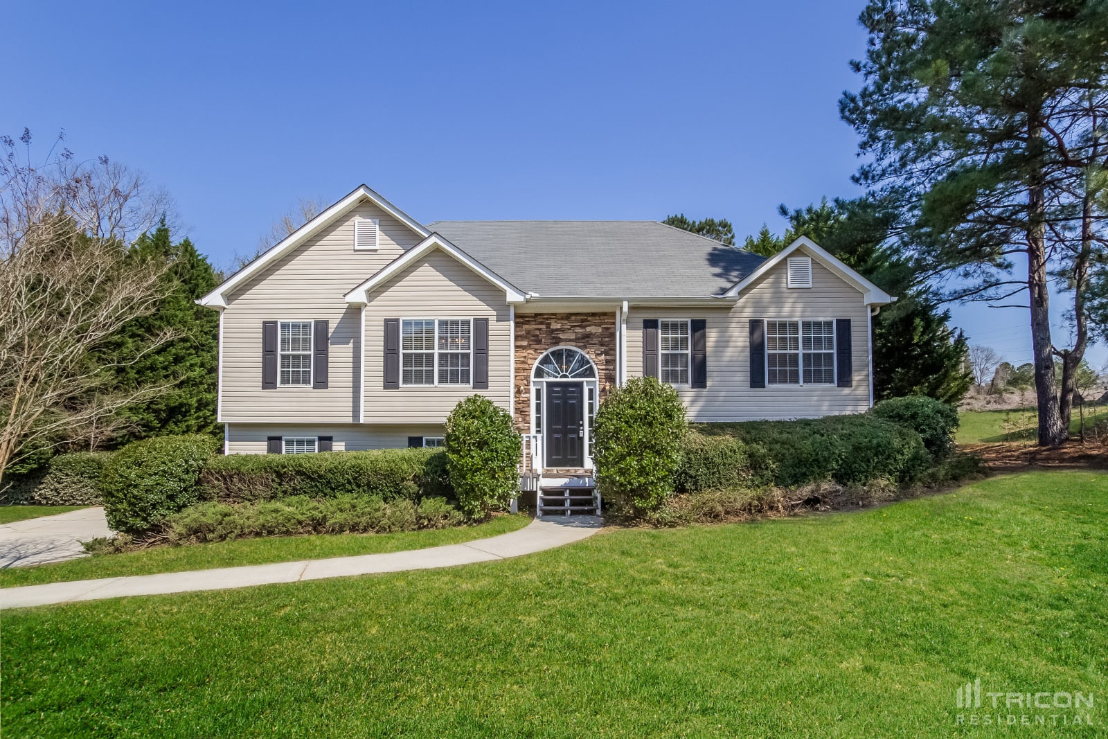 3180 Willow Park Drive Dacula GA