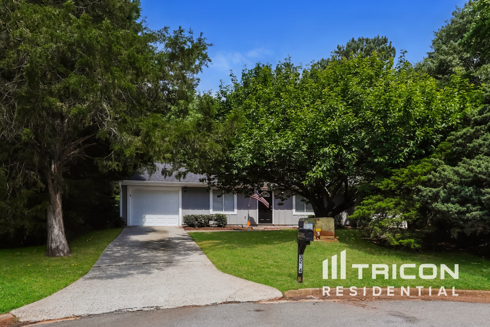 3224 Creekwood Drive Rex GA